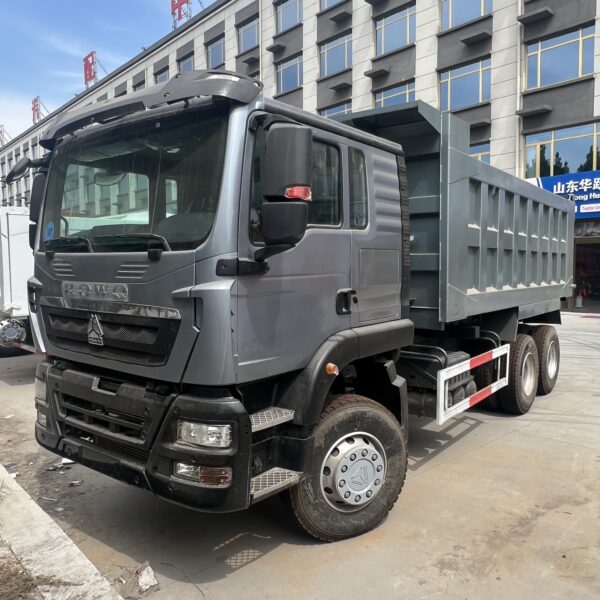Export HOWO 6X4 Heavy Duty Tipper Dumper