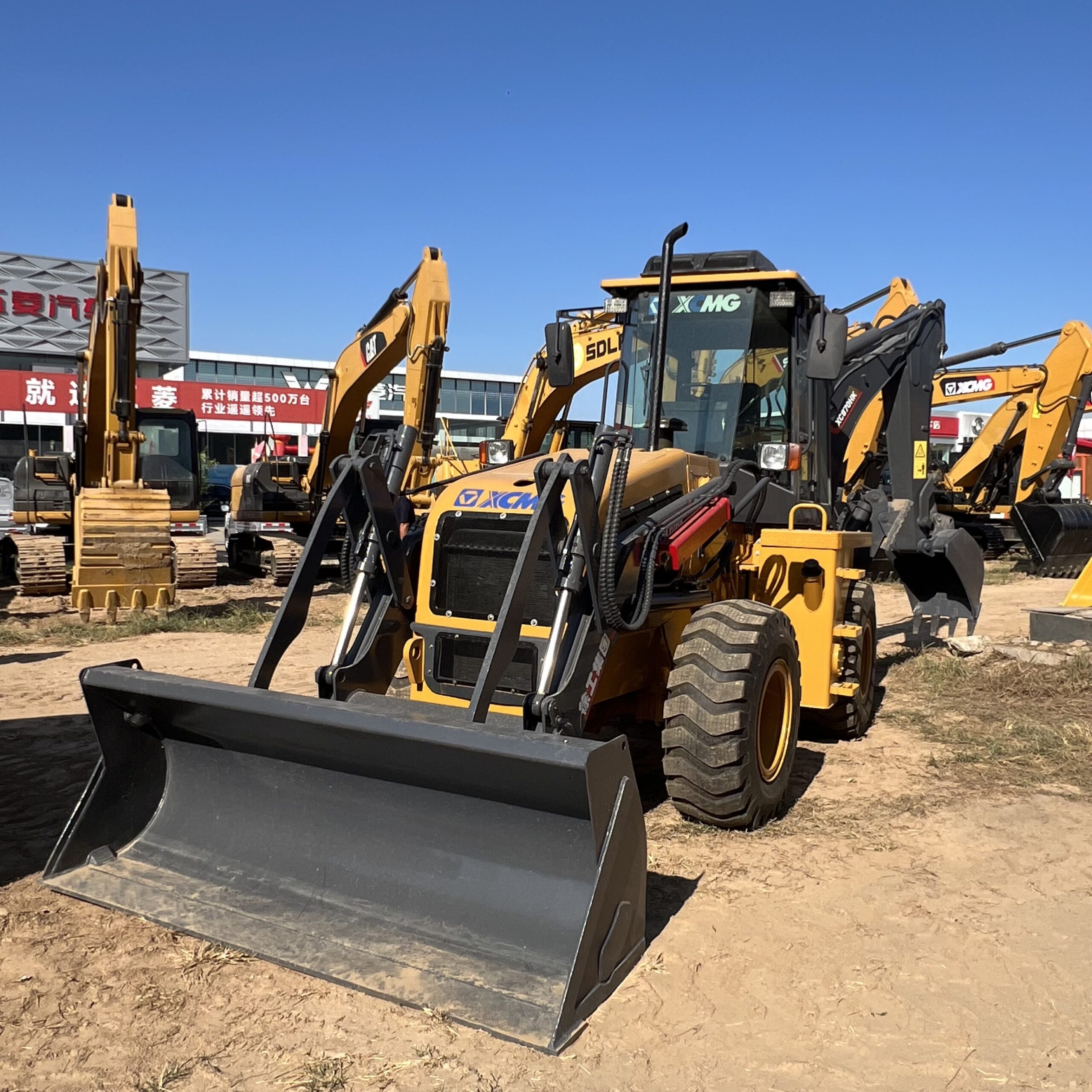 Used XCMG XT870BR Backhoe Loader - Image 2