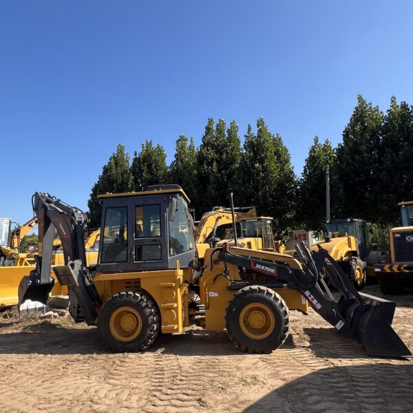 Used XCMG XT870BR Yellow Backhoe Loader 4x4 Digging Loading Machine