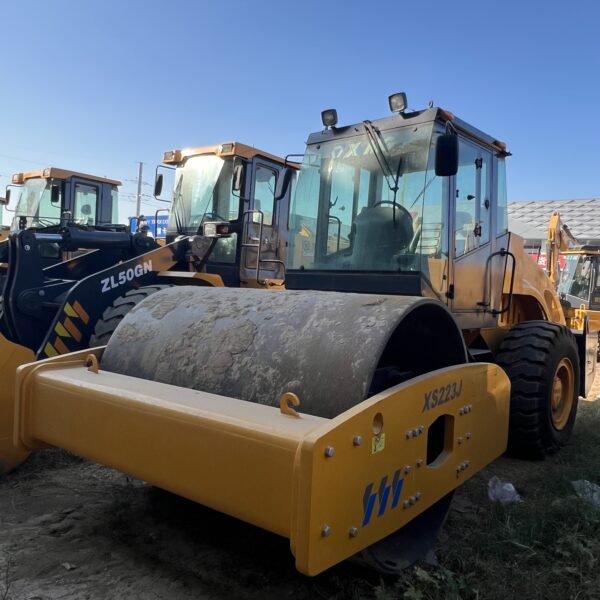 Used High‑Quality XCMG XS223J Yellow Single Drum Road Roller 22 Ton Compactor